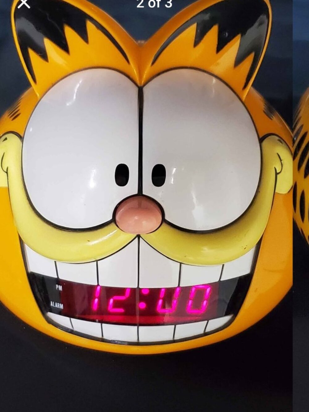 Garfield digital clock - Picture 2 of 3